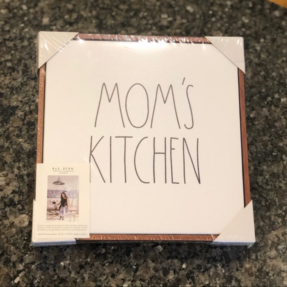CLEARANCE❗️Rae Dunn MOM’S KITCHEN Modern Farmhouse Framed Canvas